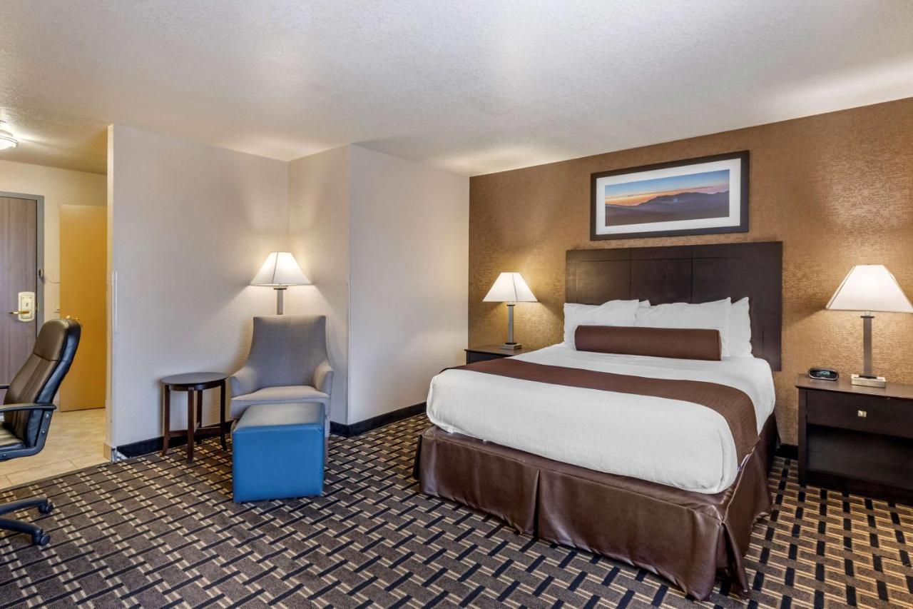 Best Western Plus Las Vegas West Экстерьер фото