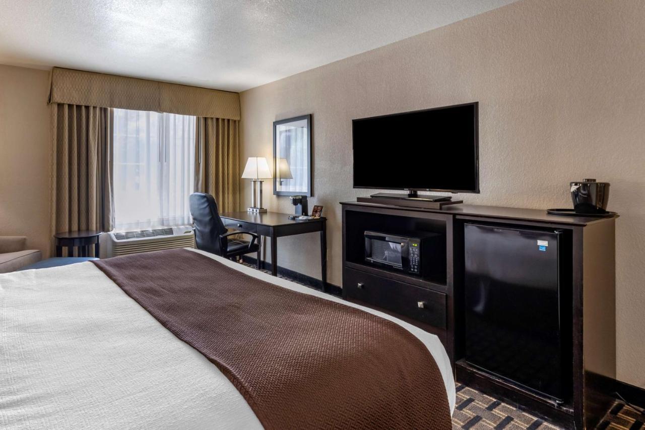 Best Western Plus Las Vegas West Экстерьер фото