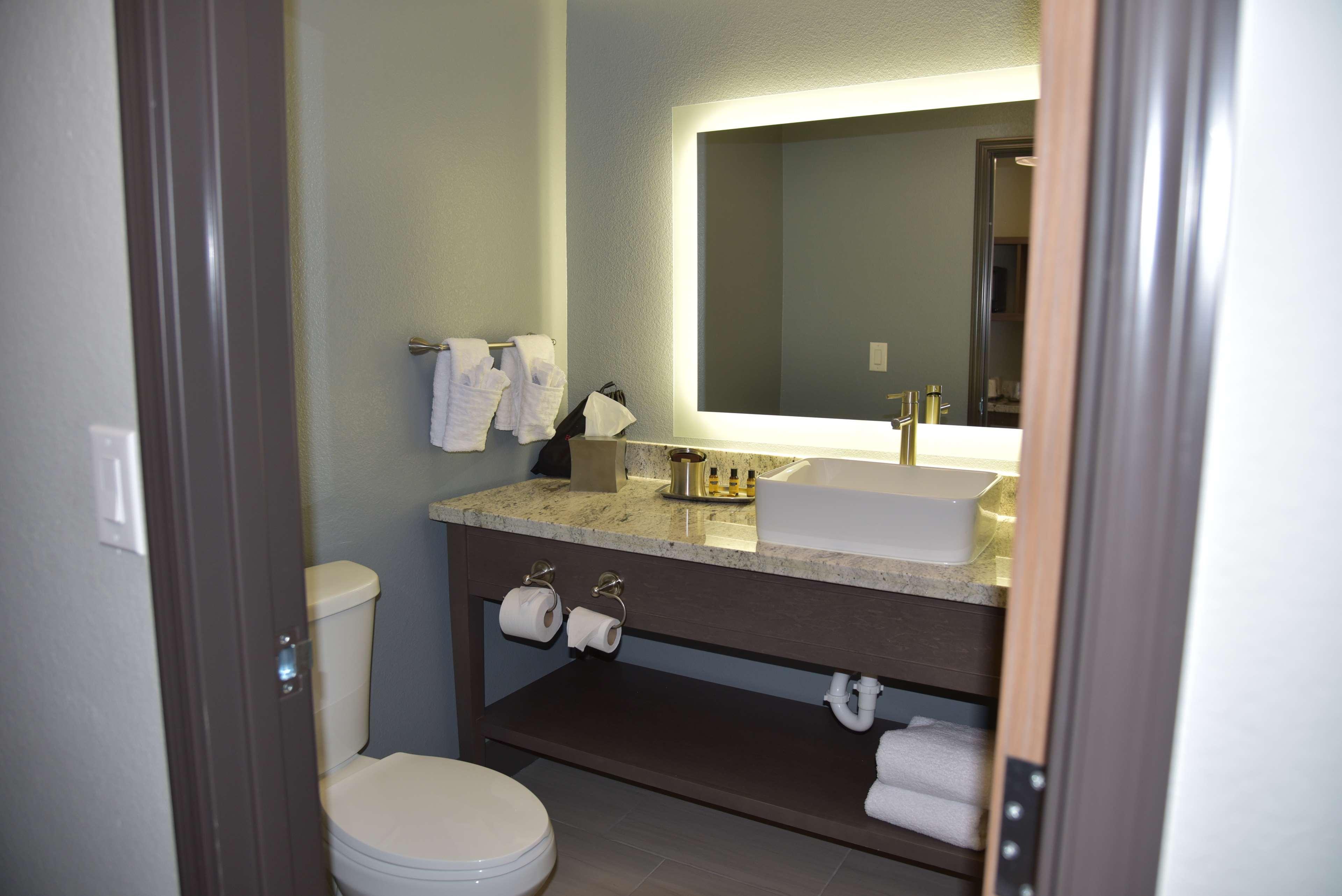 Best Western Plus Las Vegas West Экстерьер фото